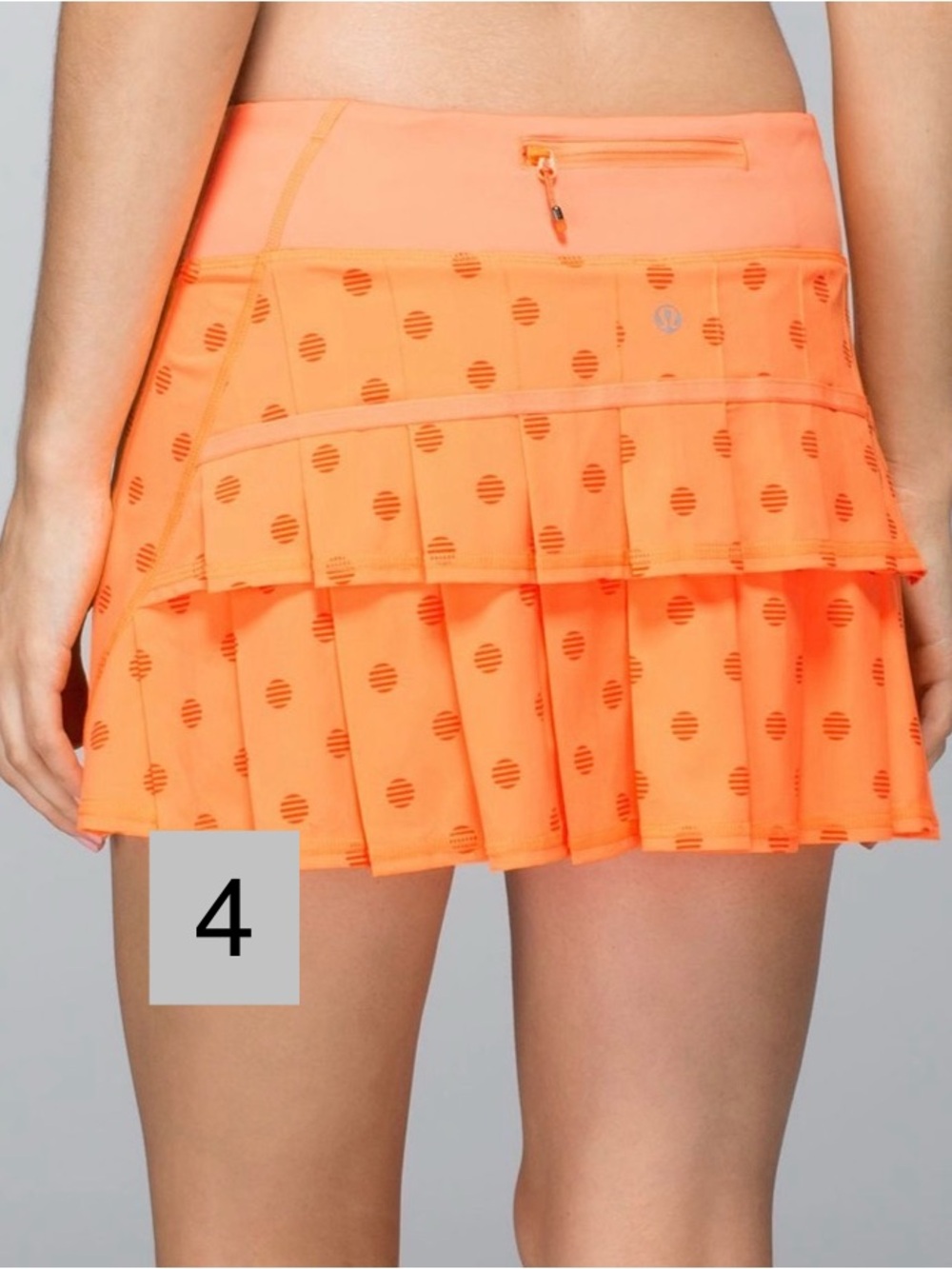 Vintage (early 2010s) Lululemon Pace Setter skirt- Size 4 R - Orange polka dot